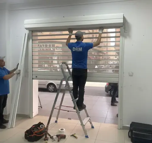 Installation et pose de rideau métallique à Villejuif