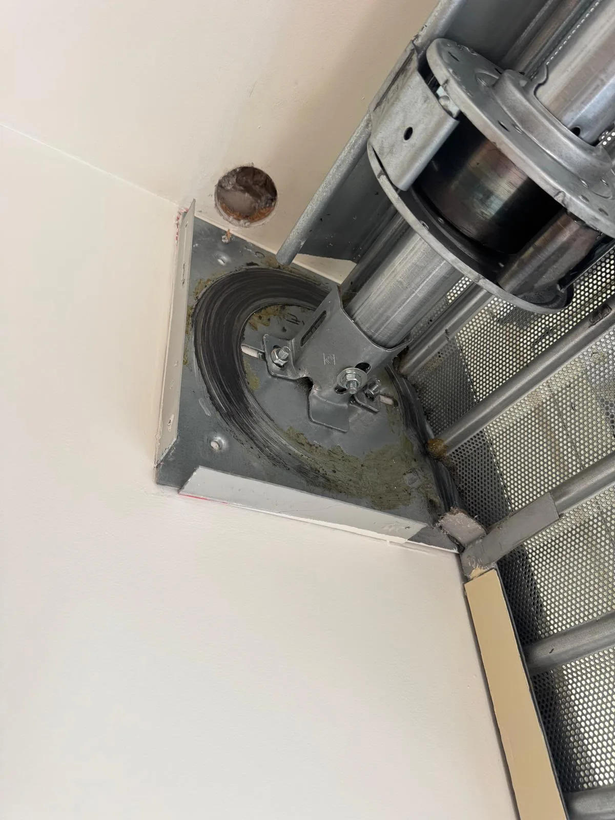 Motorisation de rideau métallique à Villejuif